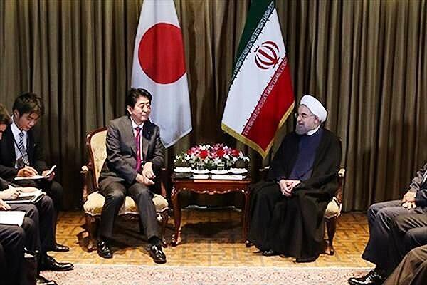 نخست وزیر ژاپن خواهان دیدار با روحانی برای برطرف تنش در خاورمیانه شد