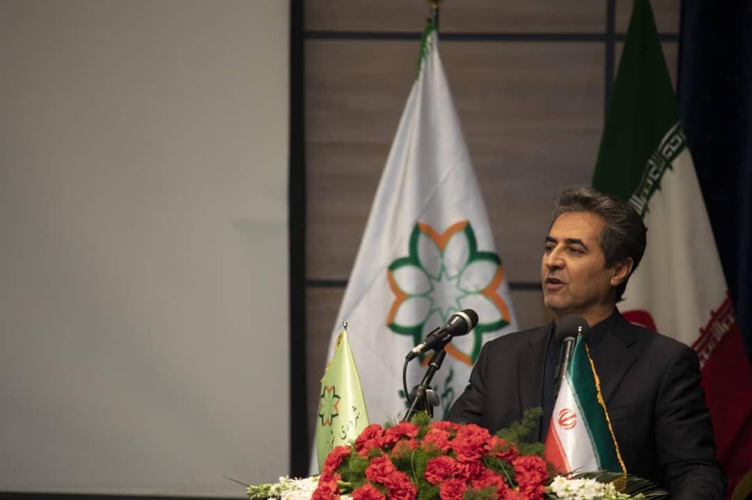 بزرگداشت یاد شهدا در شب های نور و نارنج شیراز بزرگداشت یاد شهدا در شب های نور و نارنج شیراز