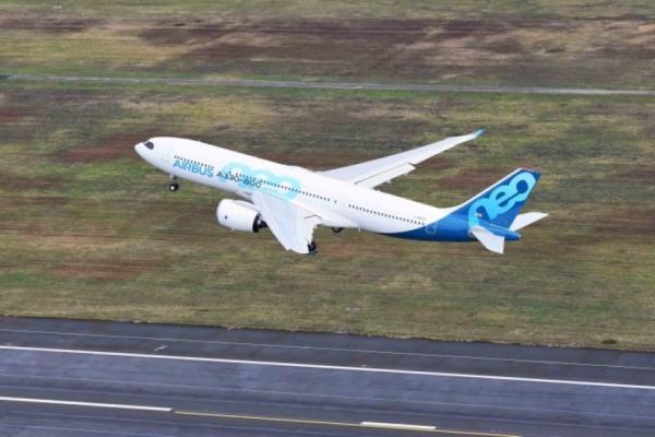 پرواز آزمایشی ایرباس A330، 800 در تولوز انجام شد