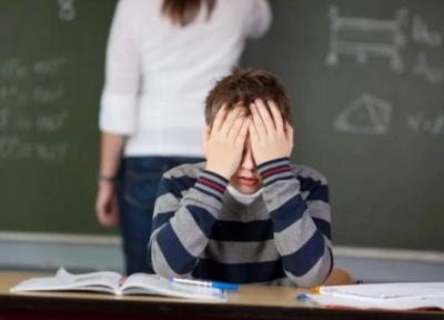 با معلم بد فرزندمان چطور رفتار کنیم؟