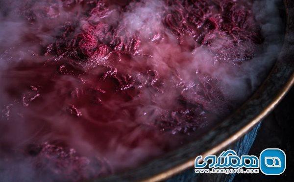 تصاویری مجذوب کننده از کارگاه رنگرزی ، جایی که رنگ ها متولد می شوند