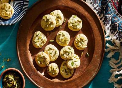 طرز تهیه شیرینی پفکی گردویی بدون فر با تمام نکات
