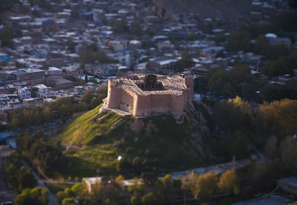 قلعه فلک الافلاک یا دژِ شاپورخواست Shapur Khast (Falakol aflak) Castle قلعه فلک الافلاک یا دژِ شاپورخواست Shapur Khast (Falakol aflak) Castle